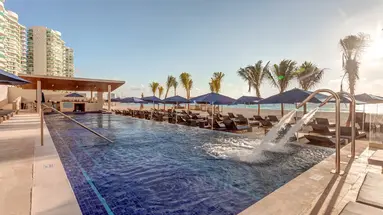 Royalton CHIC Cancun