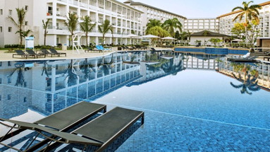 Royalton White Sands