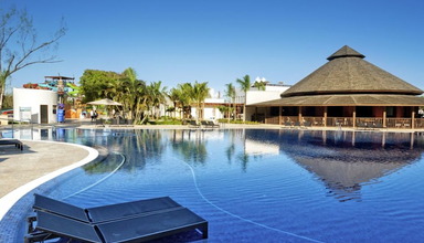 Royalton White Sands
