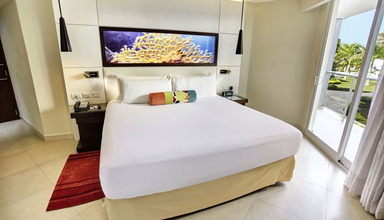 Royalton White Sands