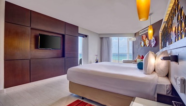 Royalton White Sands