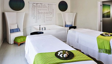 Royalton White Sands