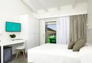 S Arena Beach Oasis