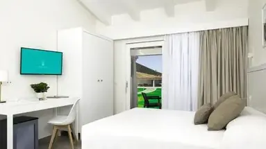 S Arena Beach Oasis