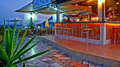 Sacallis Inn Beach