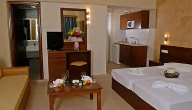 Sacallis Inn Beach