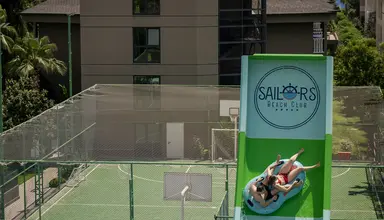 Sailors Beach Club