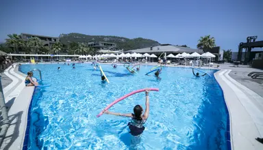 Sailors Beach Club