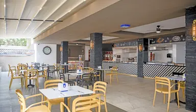 Sailors Beach Club