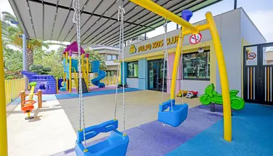 Sailors Beach Club