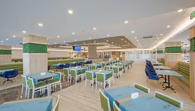 Sailors Beach Club