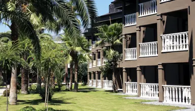 Sailors Beach Club