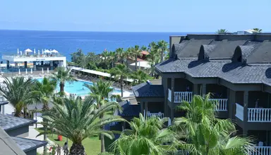Sailors Beach Club
