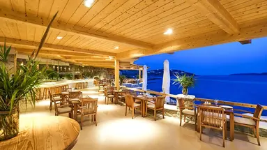 Saint John Villas And Spa
