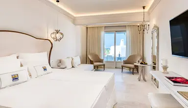 Saint John Villas And Spa