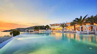 Saint John Villas And Spa