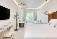 Saint John Villas And Spa
