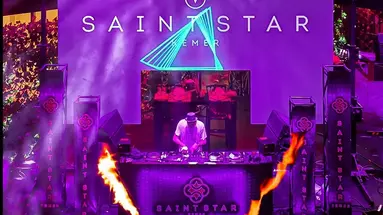 Saint Star