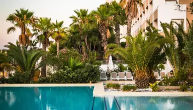 Salini Resort