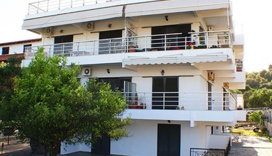 Salonikiou Beach Apartments