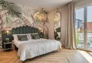 Salus Smart & Chic