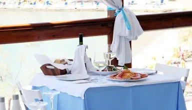 Samos Bay