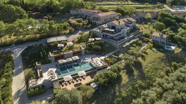 San Canzian Hotel & Residences