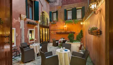San Cassiano Residenza D Epoca Ca Favretto Venice