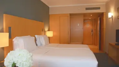 Sana Malhoa