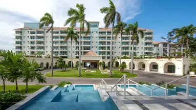 Sandals Dunn s River
