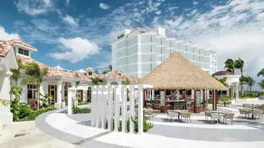 Sandals Dunn s River
