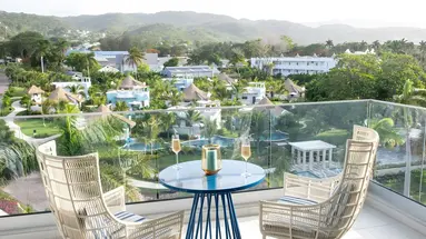 Sandals Dunn s River