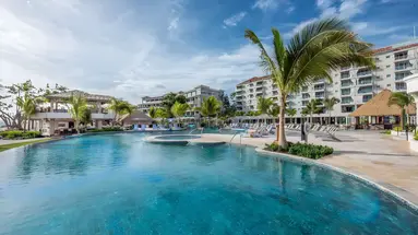 Sandals Dunn s River