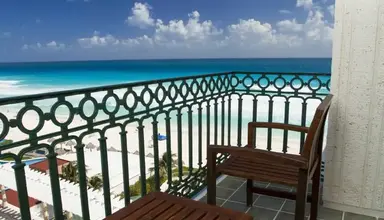 Sandos Cancun Luxury Resort