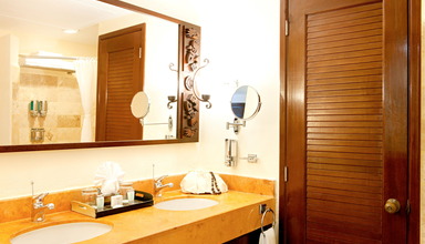 Sandos Caracol Eco Experience Resort & Select Club
