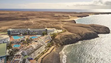 Sandos Papagayo Beach Resort