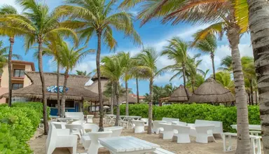 Sandos Playacar Beach Resort & Spa