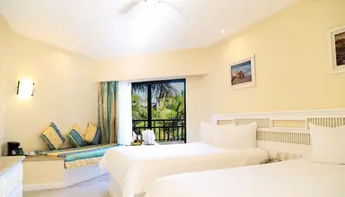Sandos Playacar Beach Resort & Spa