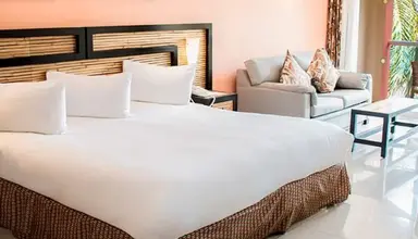 Sandos Playacar Beach Resort & Spa