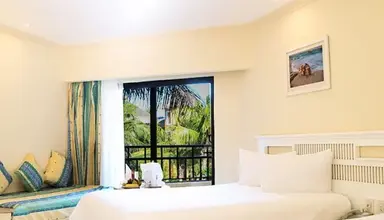 Sandos Playacar Beach Resort & Spa
