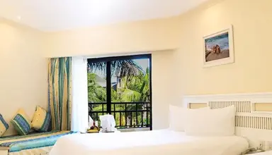 Sandos Playacar Beach Resort & Spa