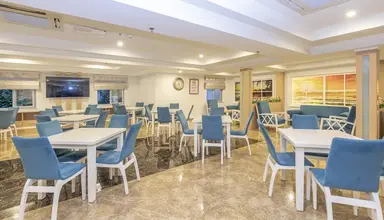 Sandy Beach Hotel