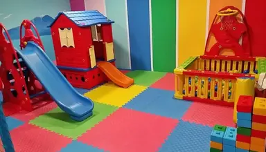 Sandy Beach Resort (Golem)