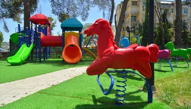 Sandy Beach Resort (Golem)
