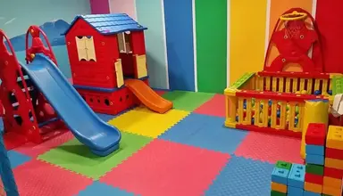 Sandy Beach Resort (Golem)