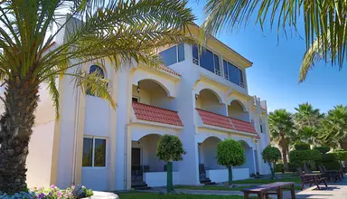 Sandy Beach Resort