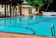 Sandyy Wavess Beach Resort