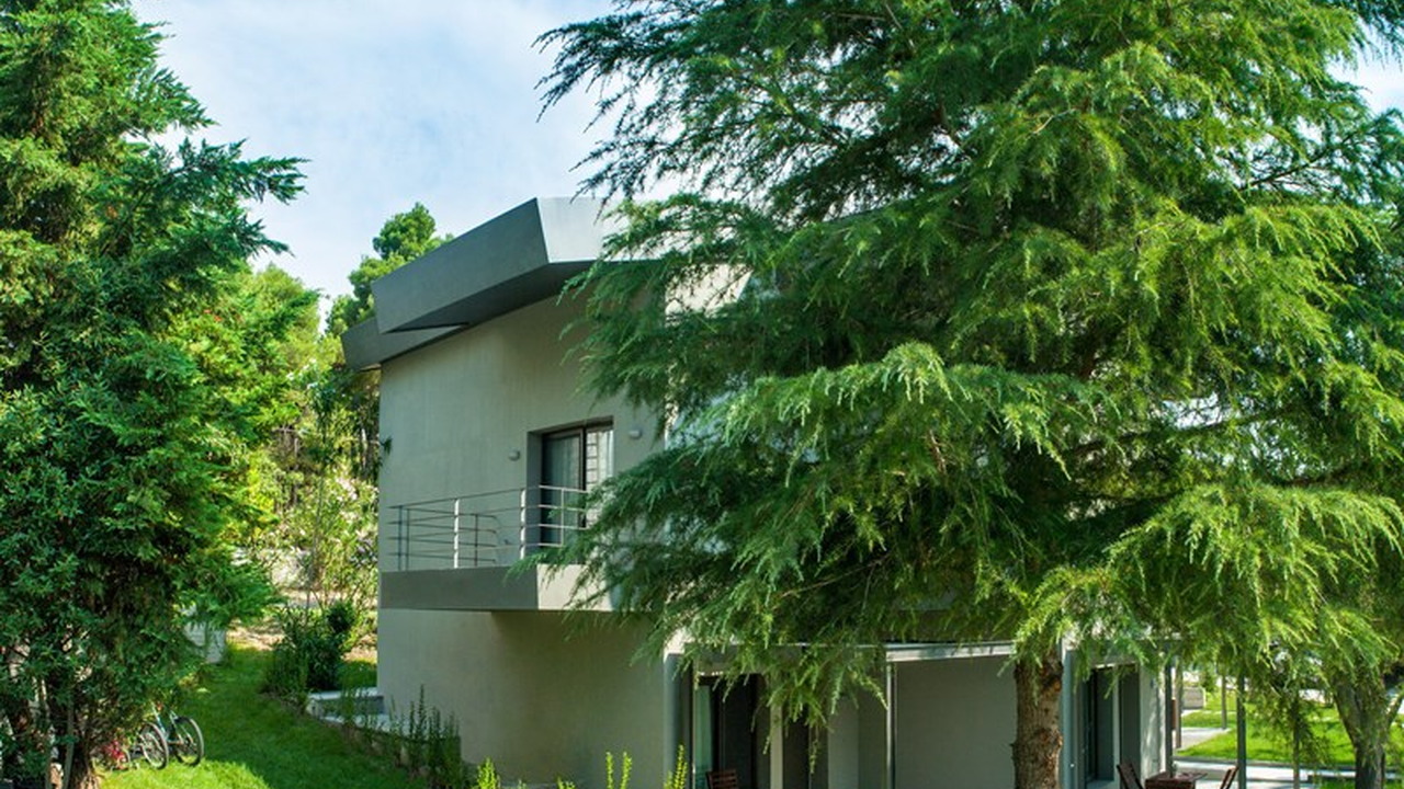 Sani Woods Apartments