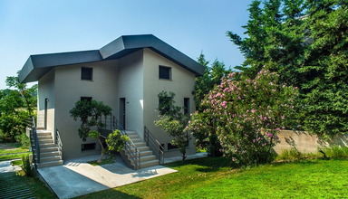 Sani Woods Apartments