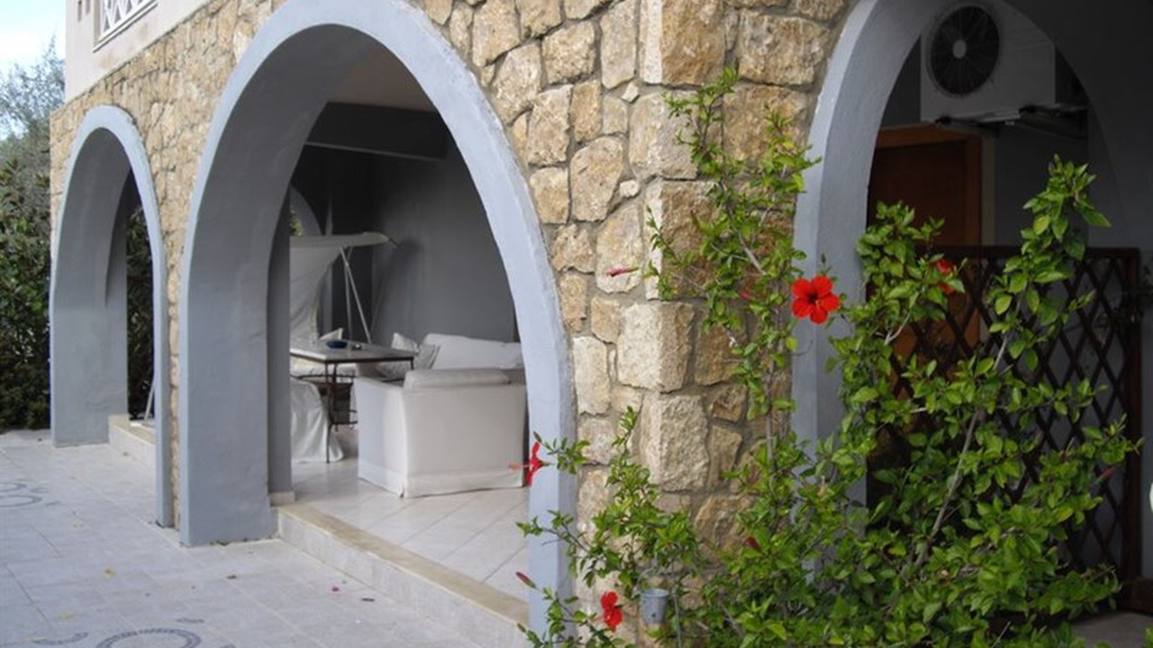 Sanorama Suites